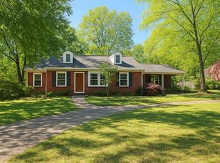 100 Calverton Rd, Saint Louis, MO 63135