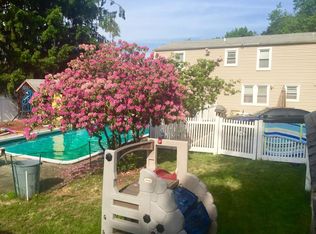 1 Hillcrest Ave, Butler, NJ 07405