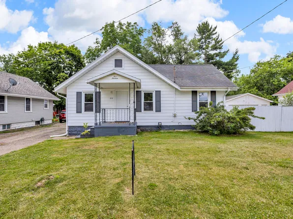 513 E Bird St, Jackson, MI 49203