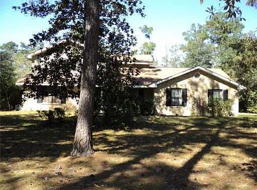 1st image of 818 Pine Alley Dr