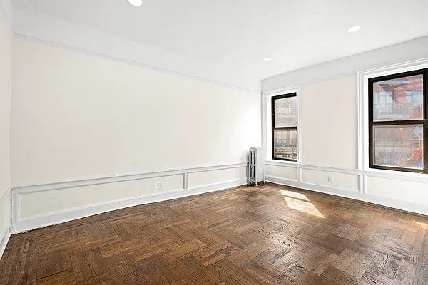 Rented by Corcoran | media 7