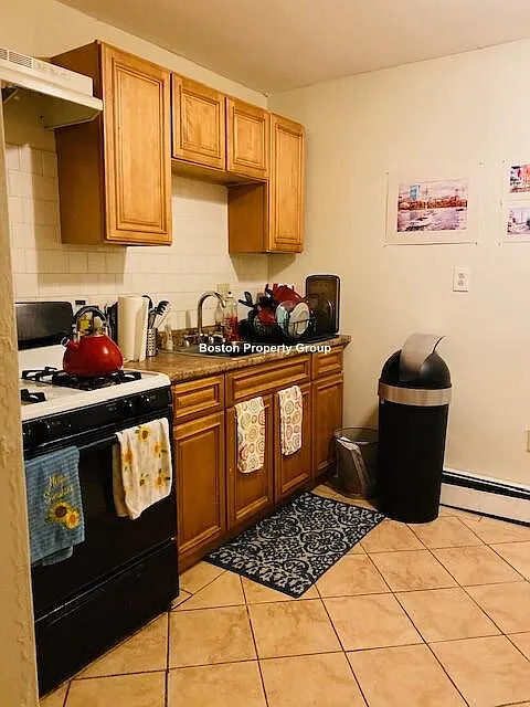 29 Lambert St #29B