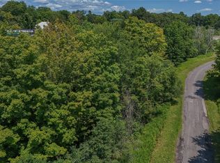 211 Midland Lake Rd, Middletown, NY 10941