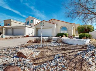 572 Superstition Dr SE, Rio Rancho, NM 87124