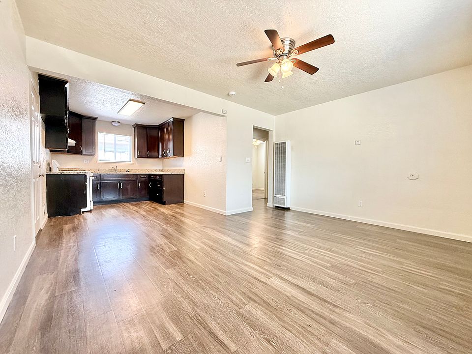 1st image of 714 S Sequoia Ave