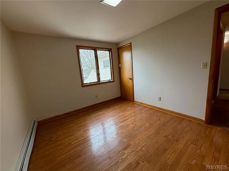 437 Springville Ave — Photo 26