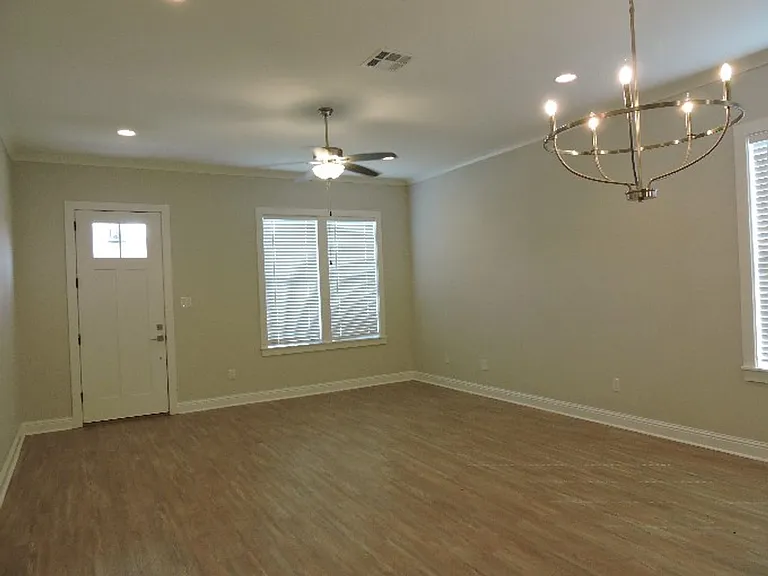 15042 Vintage Jade Ct — Photo 3