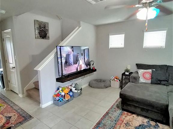 4th image of 107 Gambel Oak Way