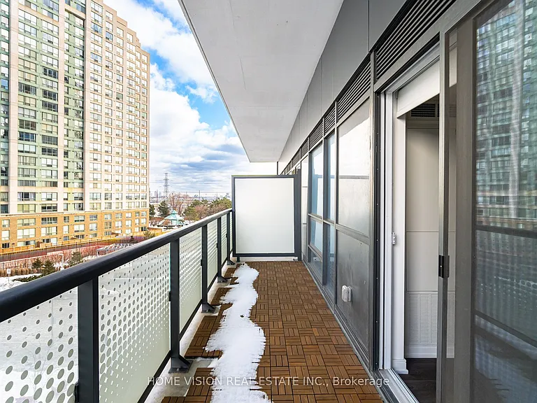 30 Samuel Wood Way E #409 — Photo 19