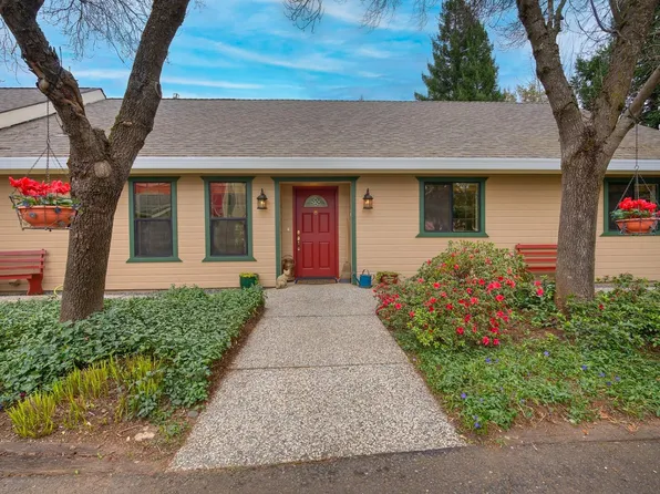 7635 Granite Hill Dr, Penryn, CA 95663