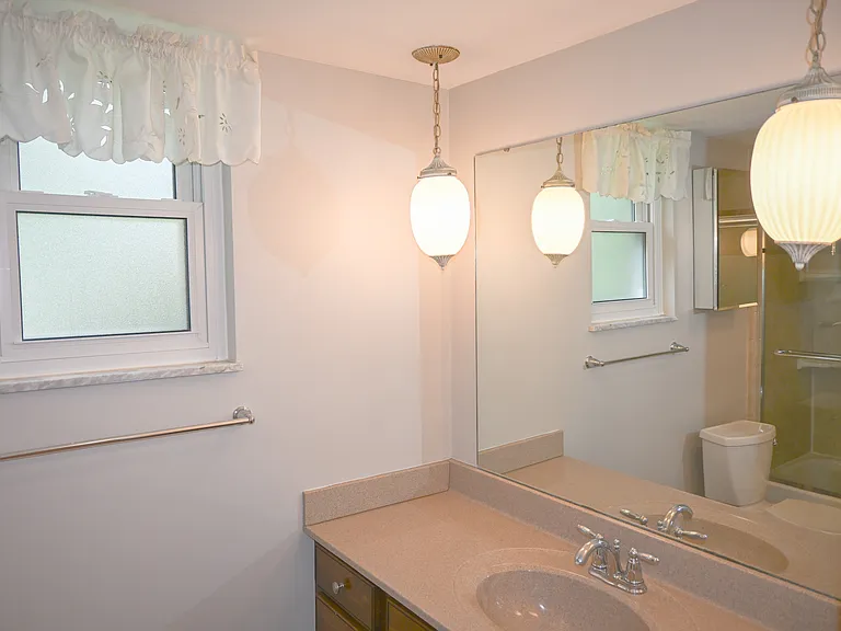 8152 Traverse Ct — Photo 11