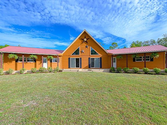 2nd image of 3670 Pinyon Ln