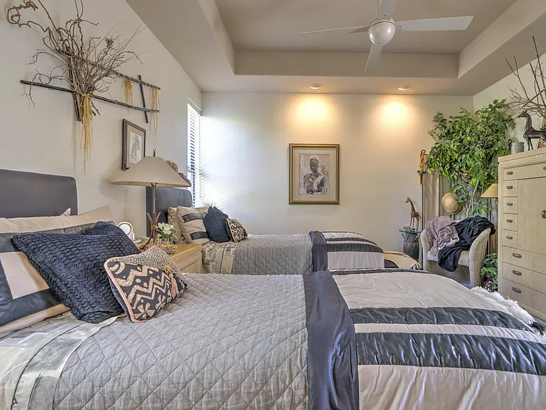 12112 Turnberry Dr — Photo 25