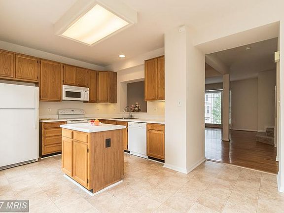 Kitchen Island and Pass Thru To Dining Area