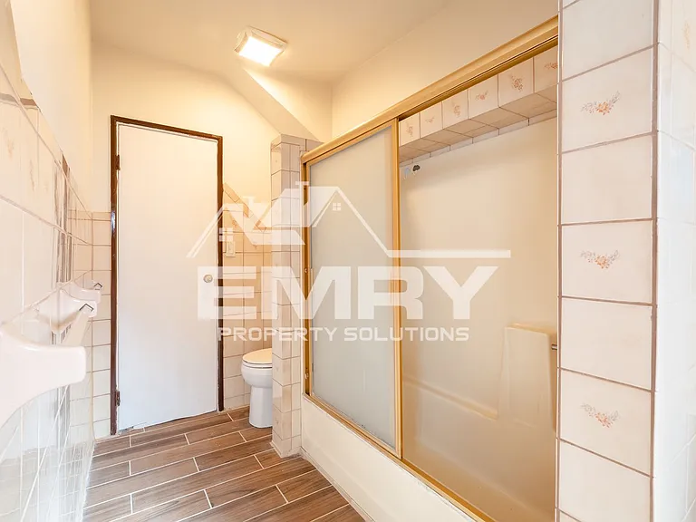 1125 S Evergreen Ave — Photo 29