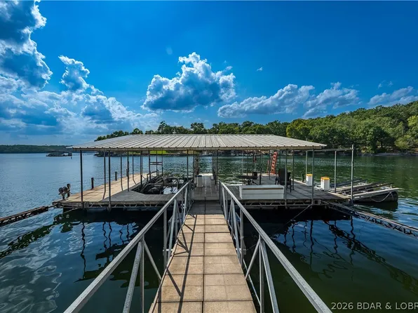 1040 Four Waters Dr, Sunrise Beach, MO 65079
