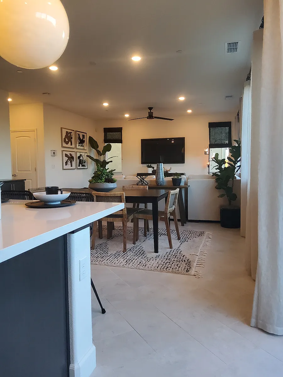 living room view from countertop - 4442 French Dr