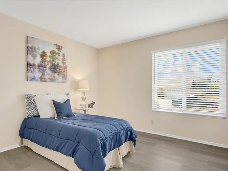 4068 Jeffrey Dr — Photo 5