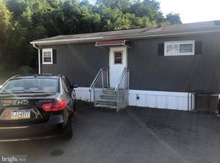1446 Gibson Rd TRAILER C31, Bensalem, PA 19020
