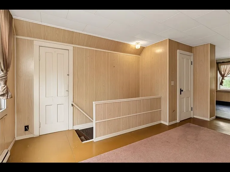 142 Washburn Park — Photo 27