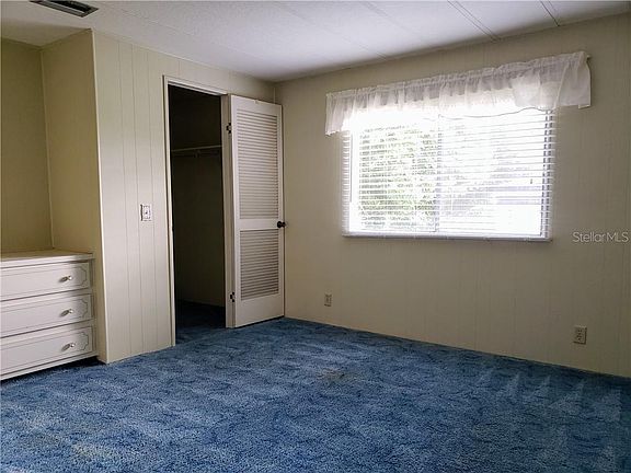 3rd image of 2122 E Lake Dr #1513