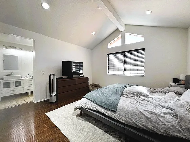 5906 Etiwanda Ave #6 — Photo 9