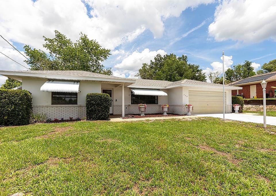 1st image of 742 ARMADILLO DRIVE