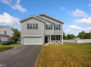 904 Twelve Oaks Dr, Williamstown, NJ 08094