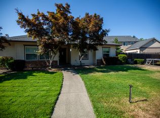 2082 Lower River Rd, Grants Pass, OR 97526