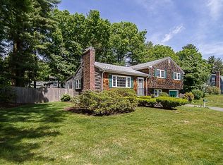 6 Ginley Rd, Walpole, MA 02081