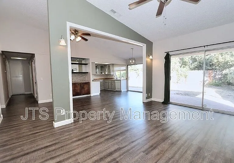 5748 Muldrow Rd — Photo 23