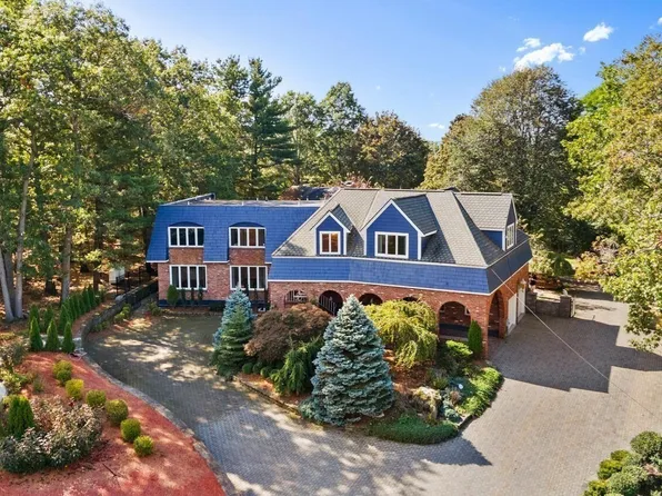 227 Walnut St, Saugus, MA 01906