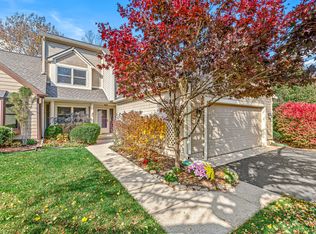 8166 River Bay Dr E, Indianapolis, IN