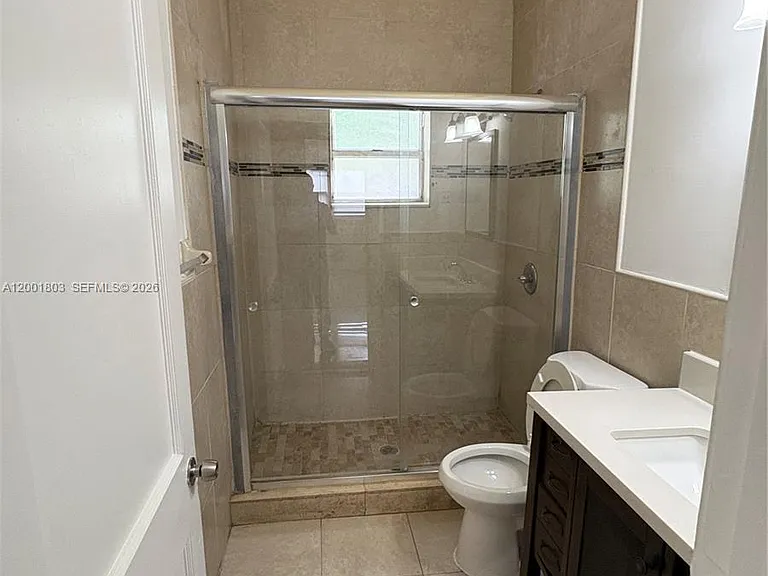 1560 NW 25th Ave — Photo 17