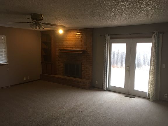 5th image of 1123 Teakwood Ave