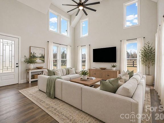 3rd image of 5028 Lewis Rd
