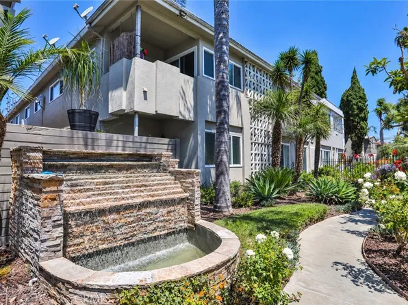 2015 Chariton St, Los Angeles, CA 90034
