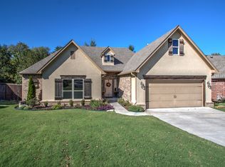 721 W 145th Pl S, Glenpool, OK 74033