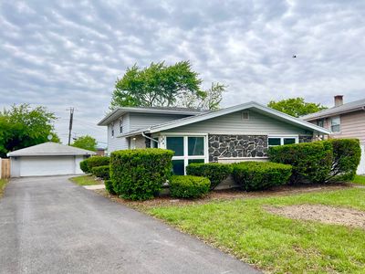 16742 Sunset Ridge Dr, Country Club Hills, IL, 60478