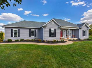 375 Sunday Silence Ct, Bowling Green, KY 42101