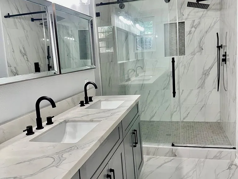 10615 Piping Rock Ln — Photo 3