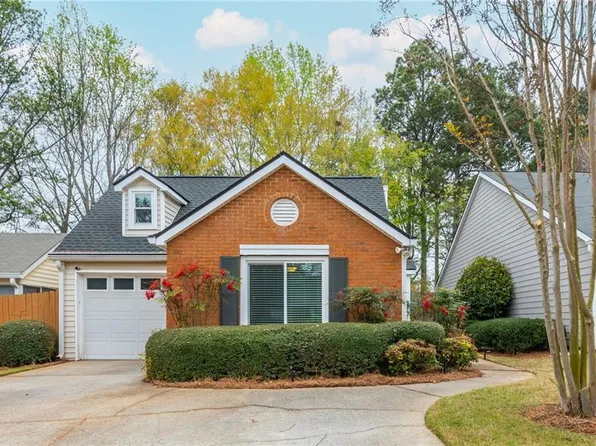 229 Dennis Dr, Alpharetta, GA 30009