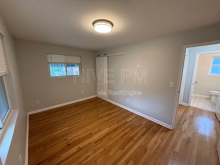 5425 Stewart Ave #4 — Photo 10