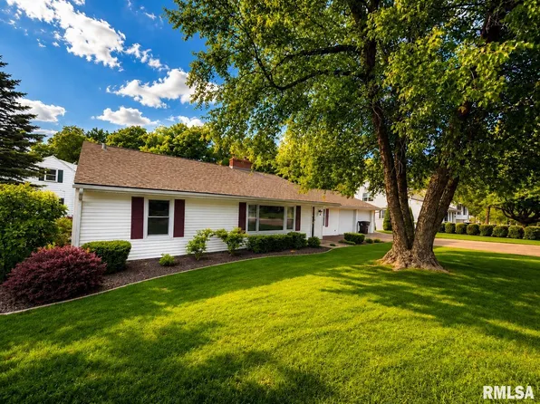 9307 N Picture Ridge Rd, Peoria, IL 61615