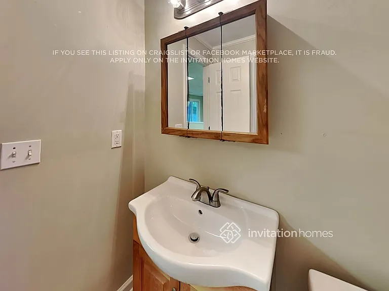 980 Burning Bush Dr — Photo 19