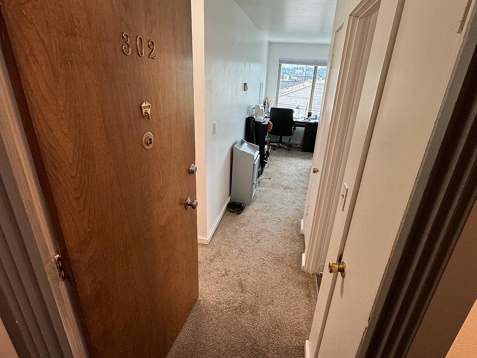 1st image of 1425 5th Ave N APT 302