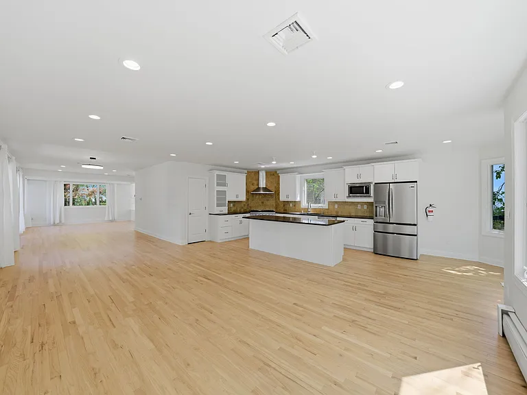 232 Riveredge Rd — Photo 10