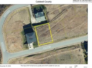 406 SE Whitmore Street, Lenoir, NC 28645