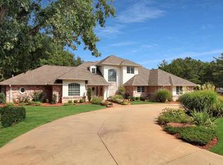 2207 S Oak Trail Dr, Stillwater, OK 74074