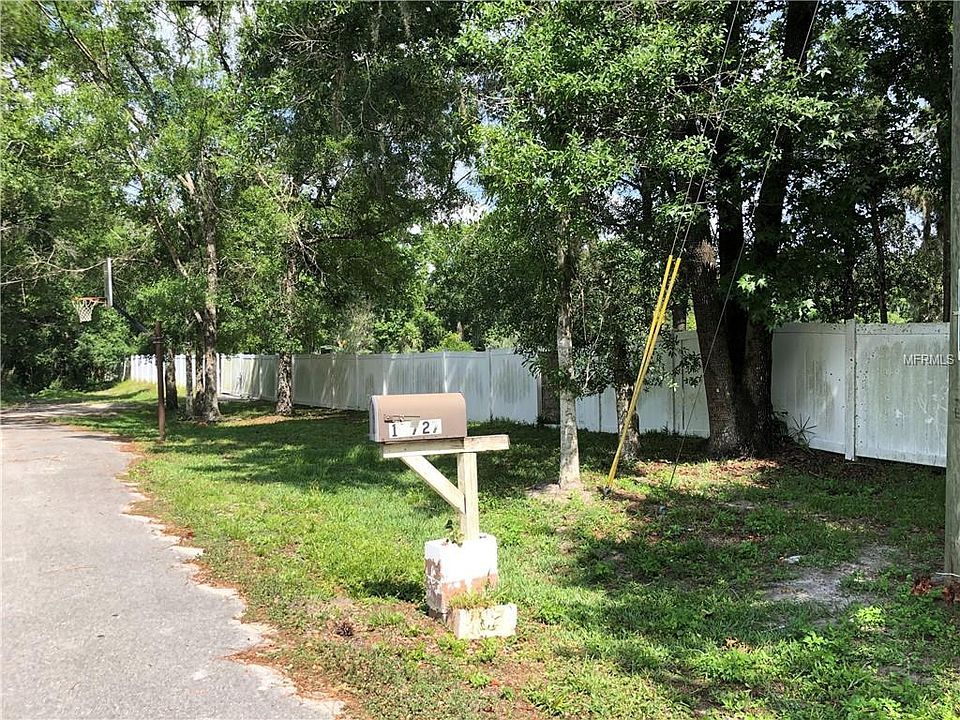 1st image of 15727 Vienna Dr
